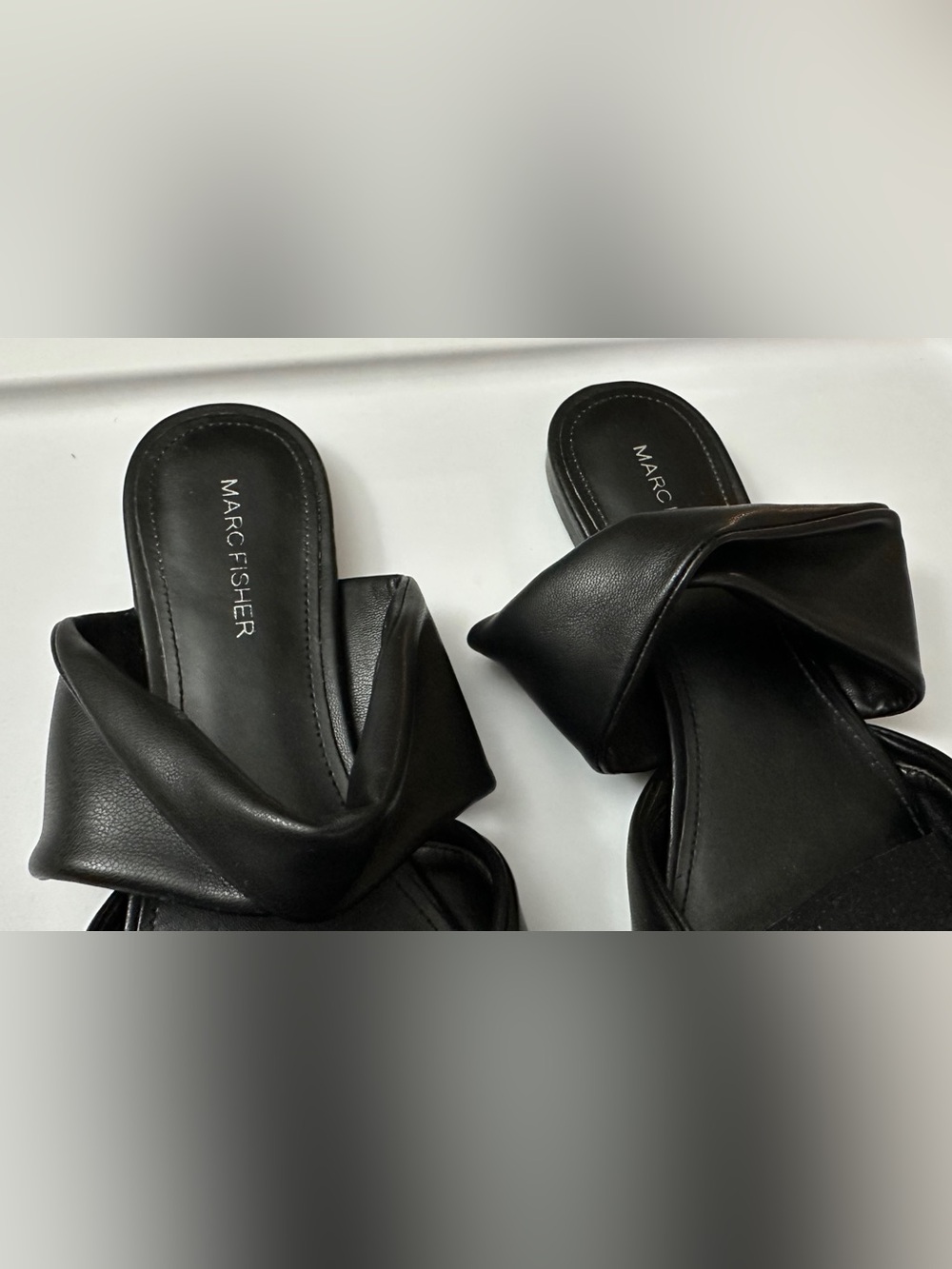 Marc Fisher Black Twisted Leather Pointed-Toe Mules Chic Preppy Minimalist - Picture 4 of 6